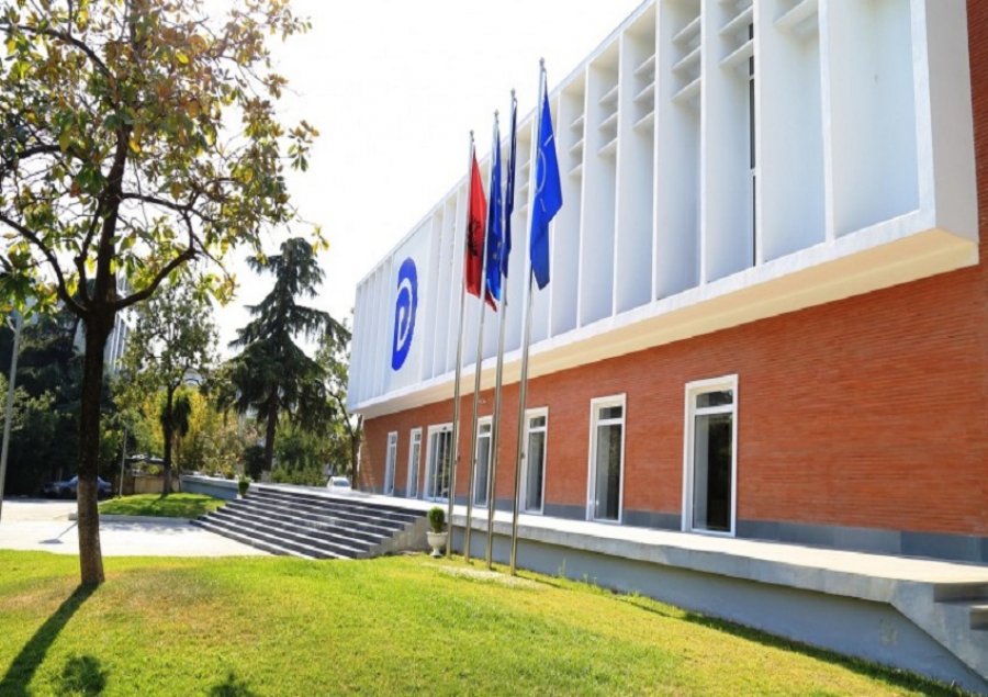 PD përshëndet sulmin me raketa në Siri: Trump konfirmohet si lider