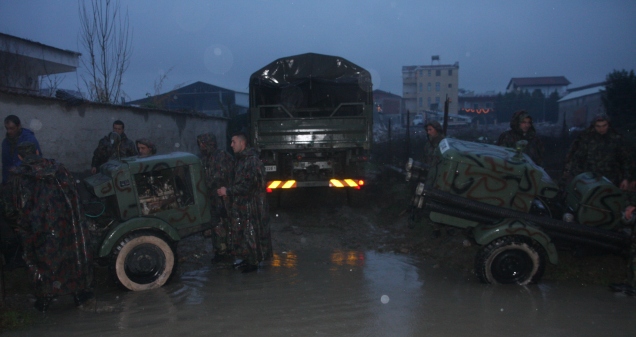 Përmbytjet, Ministria e Mbrojtjes nxjerr  “Cougar”et