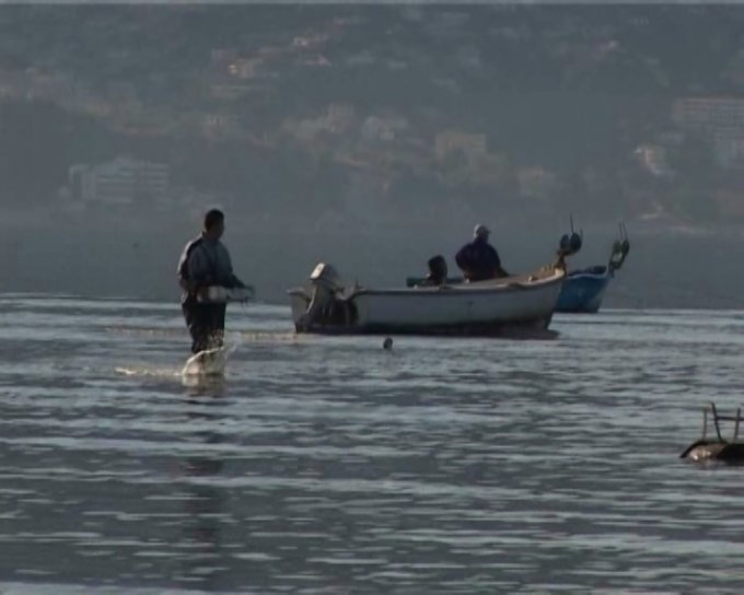 Dy peshkatarë rrihen në Vlorë, njëri rëndë në spital
