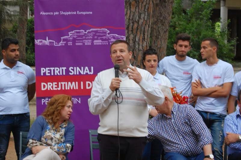 Petrit Sinaj i Beratit, ja skandalet e kandidatit të LSI-së