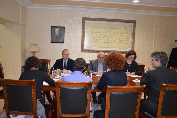 LETRA TJETËR/ Petrit Vasili kërkon sqarime nga Vlahutin: Genoveva Ruiz-Calavera të saktësojë deklaratat dhe termat për ONM