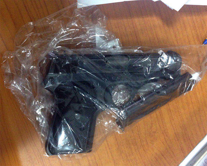 Tiranë, për një borxh të pashlyer nxjerrin armët në mes të Tiranës