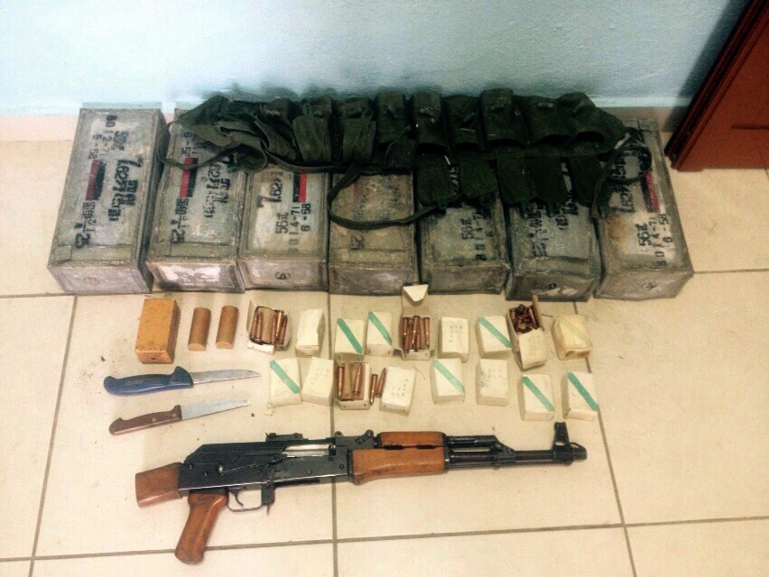 Pogradec, zbulohet magazina me armë e municione, arrestohet poseduesi 67-vjeçar