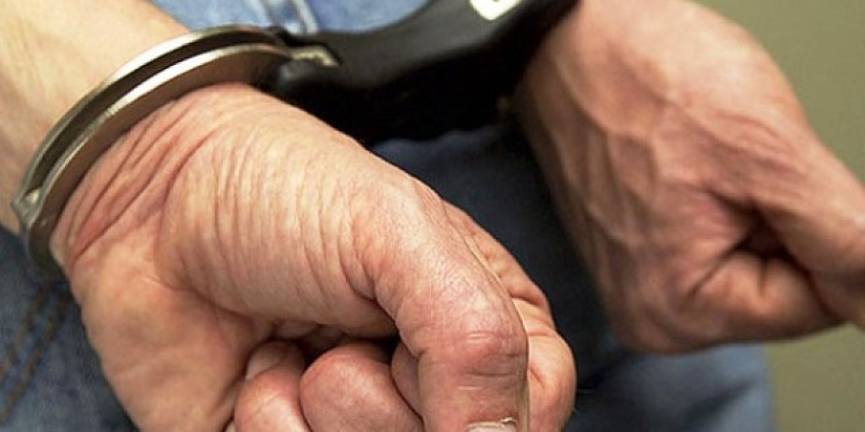 Kurbin, sherr i rëndomtë për urën, vret bashkëfshatarin, kërkohet burg për autorin