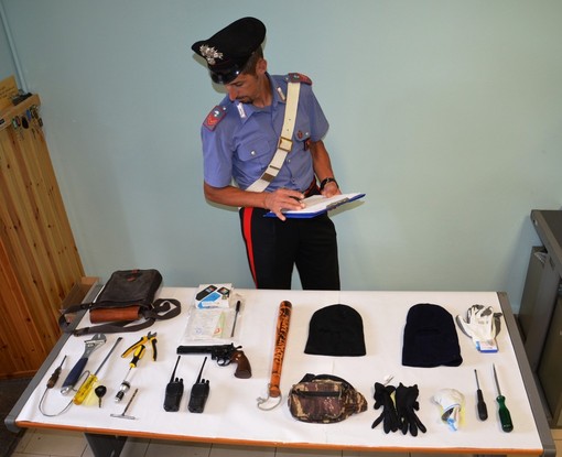 Tentuan ta arrestojnë, shqiptari bën për spital policët