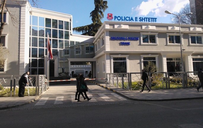 DETAJE/ Ja pse dhëndri plagosi me thikë  vjehrrin, vjehrrën dhe kunatin