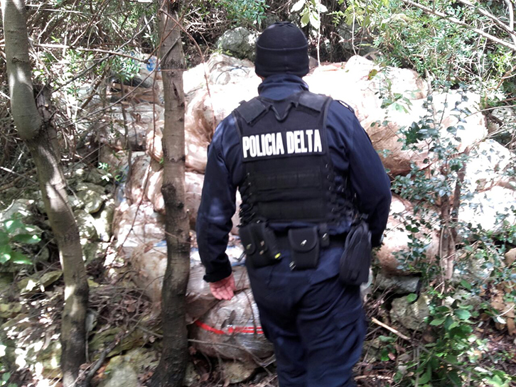 EMRI/ Vlorë, arrestohet pronari i stanit për 1.7 ton drogë