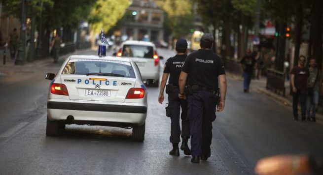 EMRI/ Kretë, arrestohet shqiptari i dënuar për vrasje dhe grabitje të dhunshme