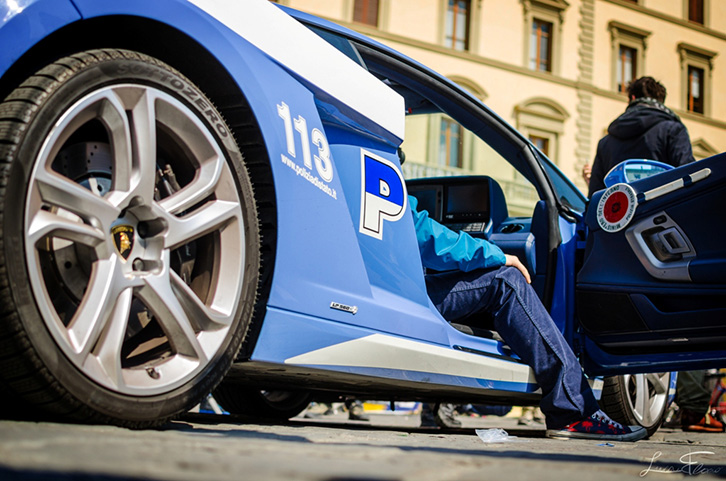 SPECIALE/ Brenda rrjetit të drogës: SMS të koduara, jetë asketësh dhe kamionistë për transferta parash drejt Shqipërisë