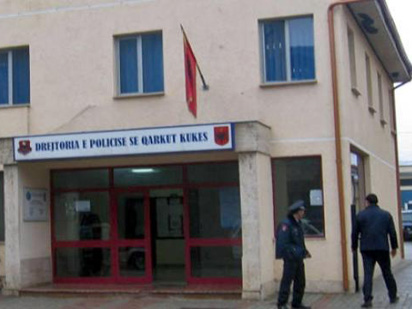 Drejtoi i Policisë dhe shefi i Komisariatit të Kukësit, rrihen midis tyre