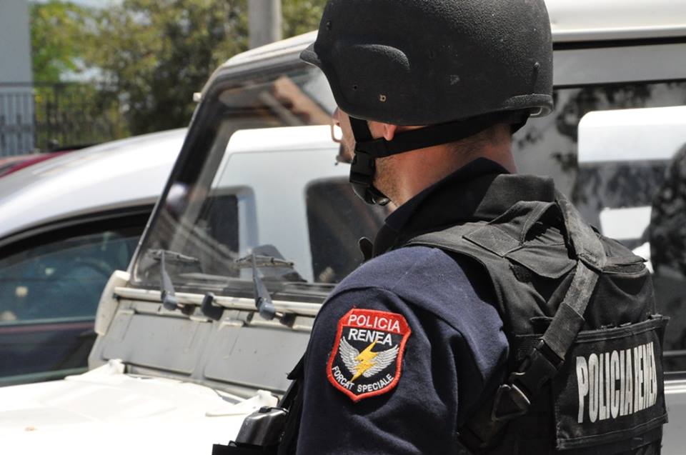 DETAJET/Në pranga oficeri i policisë Prenga për 12 mijë euro