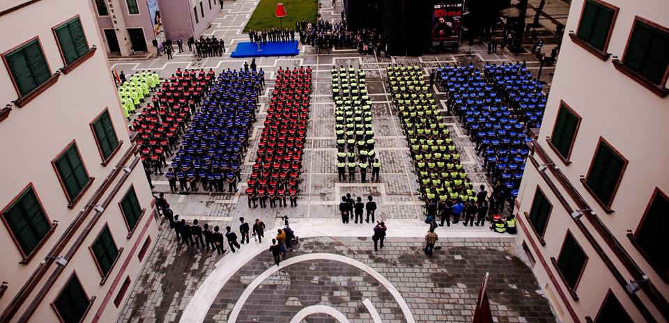 FOTOGALERI/ Keto janë dhuratat e Erdoganit për Ramën