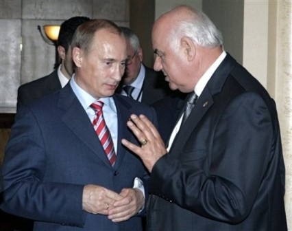 Rusia dekoron 24 partizanë shqiptarë, midis tyre edhe Alfred Moisiun