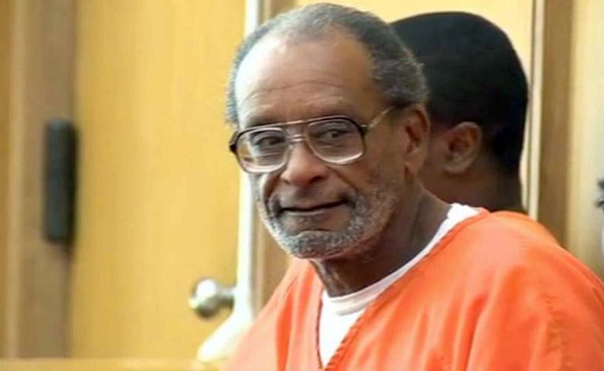 FOTO/ Hyri 16 vjeç në burg për vrasje, fiton pafajësinë pas 44 vitesh