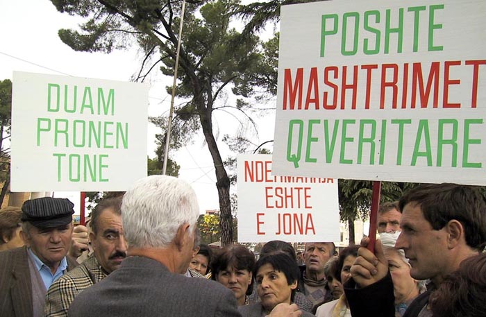 Ish-pronarët: Reforma për pronën, një hap gjigant prapa