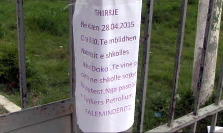 Marinzë, nxënësit e shkollës ndërpresin mësimin, protestojnë për gjendjen e rëndë