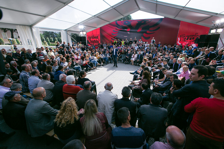 Prona e grabitur nga komunizmi duhet t’u kthehet 100% pronarëve të ligjshëm