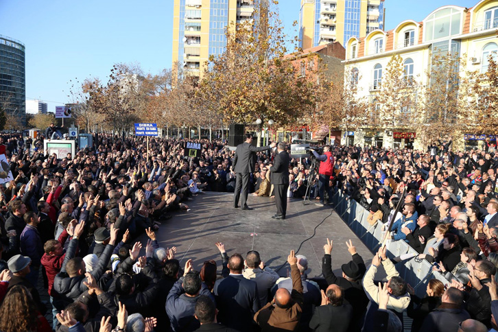 Opozita sot në protestë, Rama në Izrael, Meta në Serbi