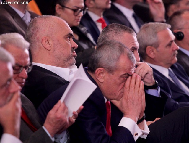 EMRAT/Shpallen fituesit e listës së burrave për kryesinë e PS-së