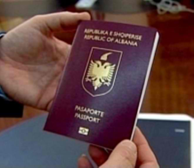 Pasaportat për fëmijët – furtunë në një gotë uji