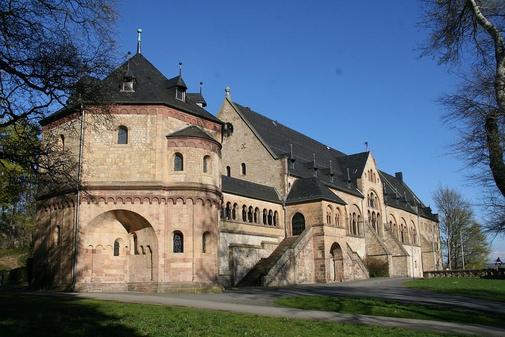 Gjermani, një kryebashkiak fton emigrantët të popullojnë qytezën e braktisur
