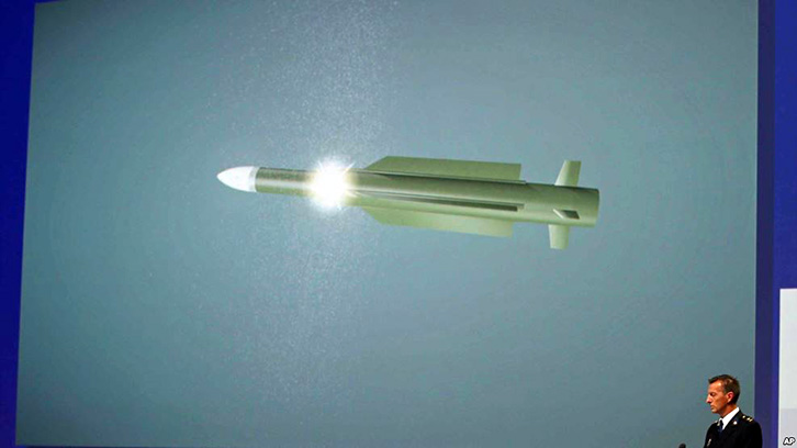 Hetuesit: Avioni malajzian MH17 u rrëzua nga një raketë ruse