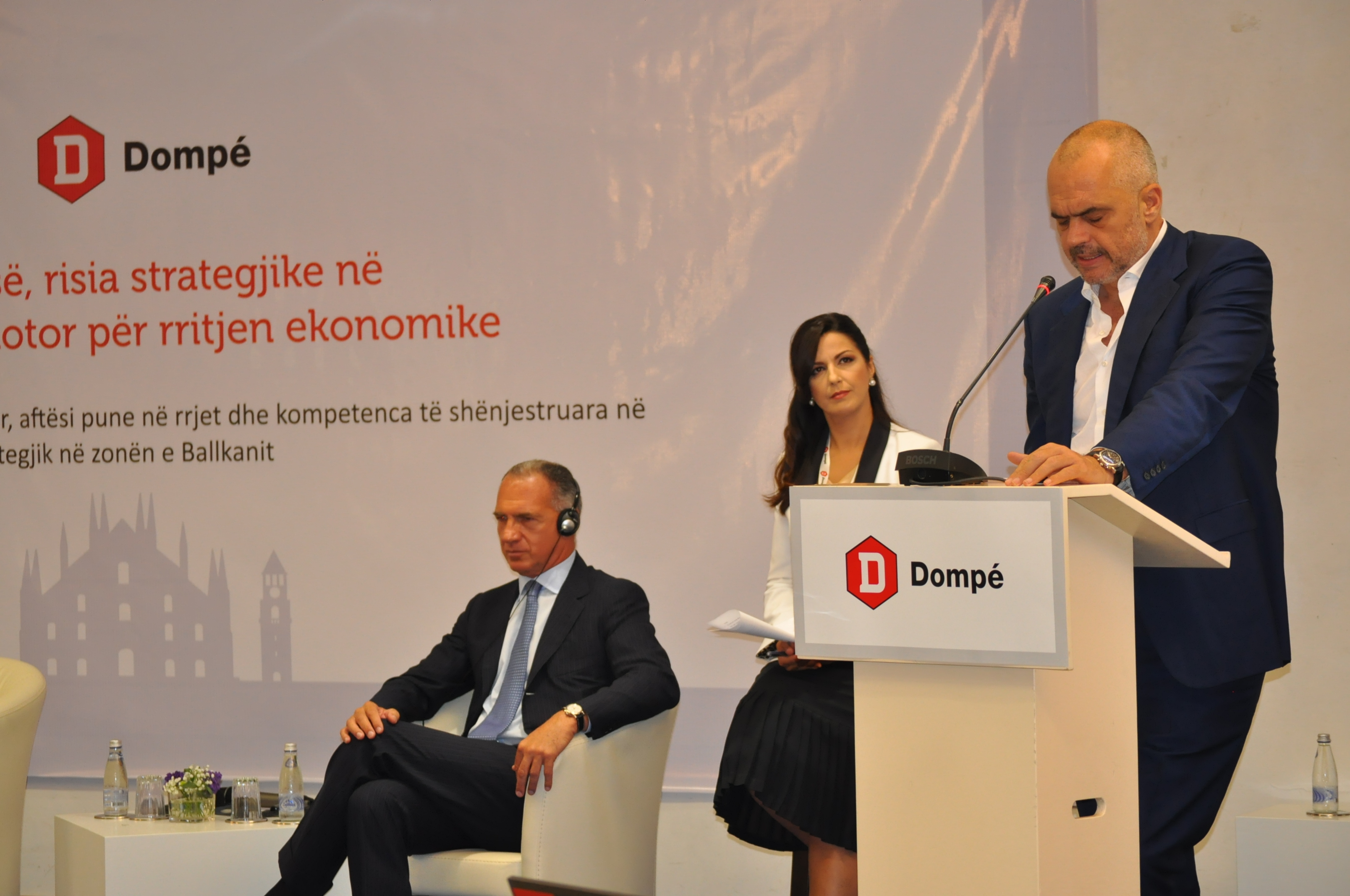 Dompé, kompania biofarmaceutike përuron selinë e re në Shqipëri