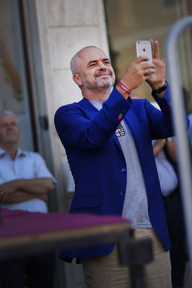 Edi Rama i përgjigjet Bashës: Do fitojmë më shumë se 1 milionë vota