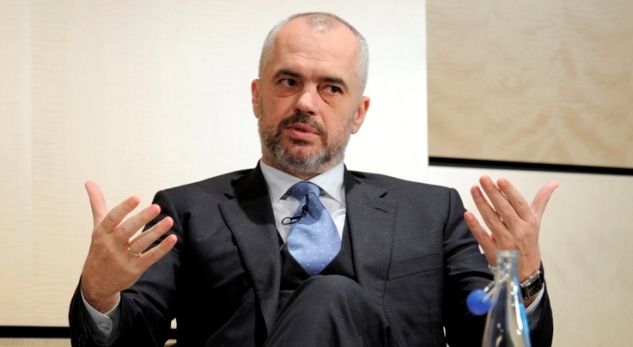 Rama ankohet në mediat gjermane: Si Kryeministër mu zbardhën flokët