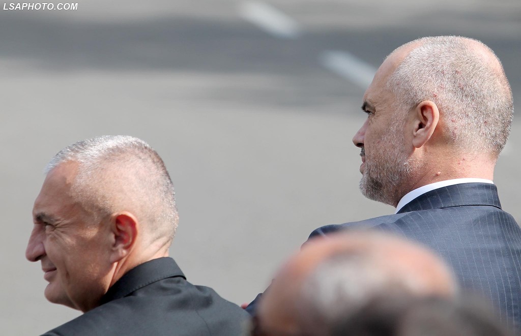 Zëri i Amerikës: Grindjet PS-LSI vetëm sa mbulohen përkohsisht