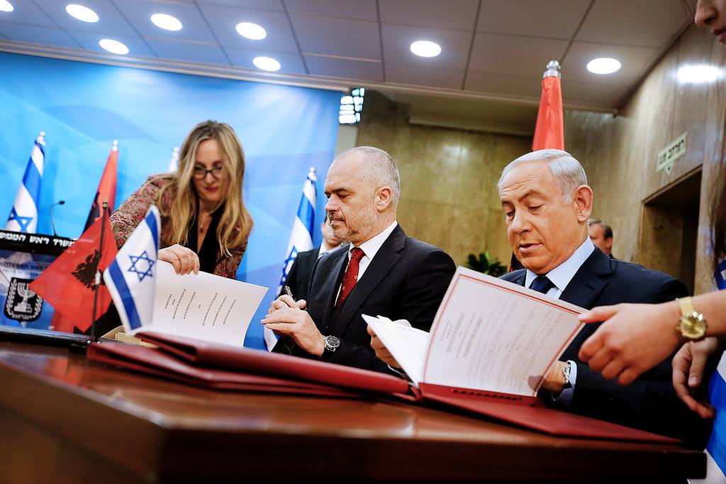 “Delek Grup”/Rama negocion me një kompani nafte si Bankers në Izrael