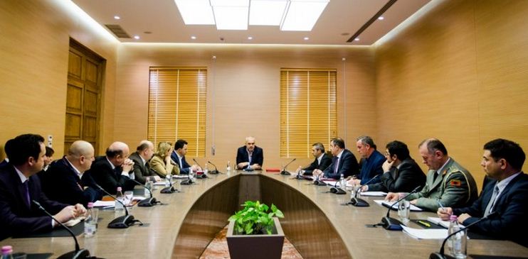 I ftohti, një javë tjetër pushim për njërin prind