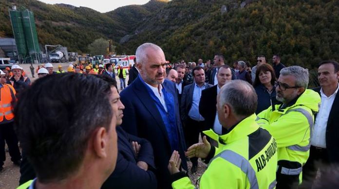 Kadilli ironi me Ramën: Projektet e demokratëve ishin me sabotim!