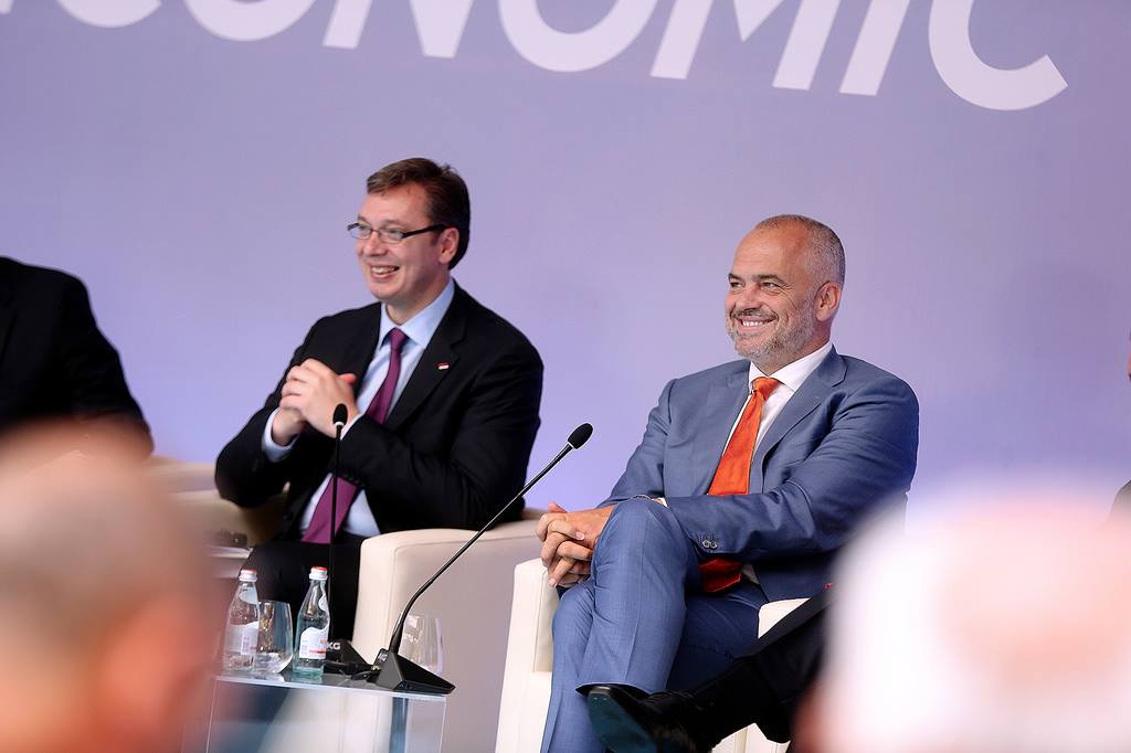 Deputeti i PDK-së: Rama në Beograd, të peshkojë budallenj në Kosovë