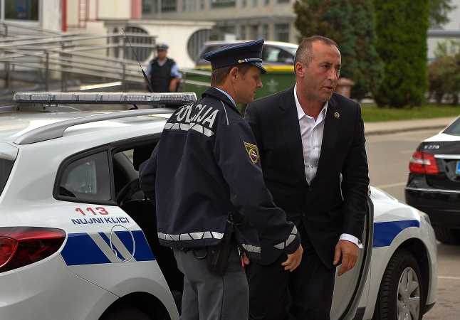 Lirohet Haradinaj por i mbahet pasaporta