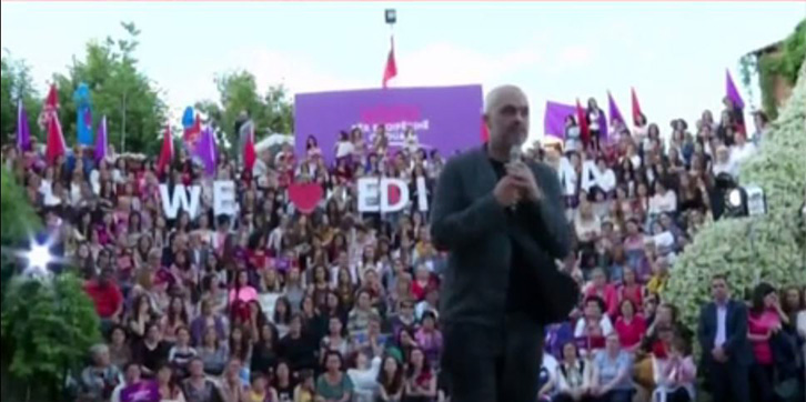 Rama përgjigjet para grave të Elbasanit për paketën McAllister