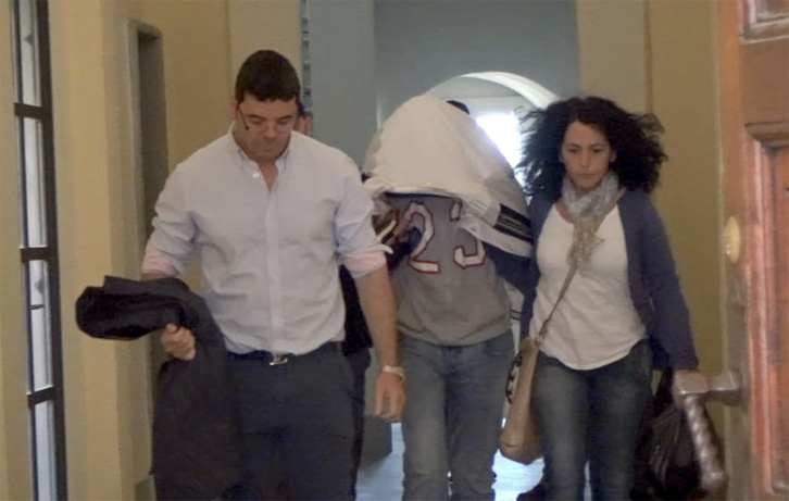 FOTO/ Itali, vdes e moshuara në Peruxhia, e hodhi shqiptarja nga shkallët