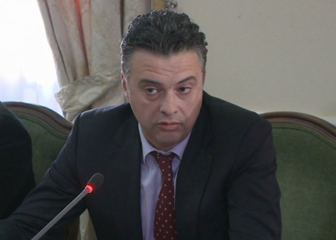 Kryebashkiaku i Tepelenës e kërcënoi me kallëzim për shpifje, reagon Ristani