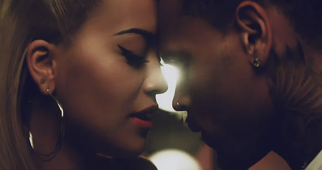 Rita Ora, 25 milionë shikues për “Body On Me”, 30 milionë dollarë