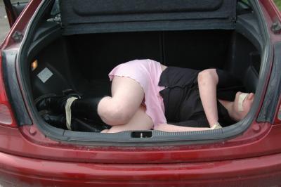 Durrës, rrëmbehet 22-vjeçarja. E ëma në polici: E mori me forcë