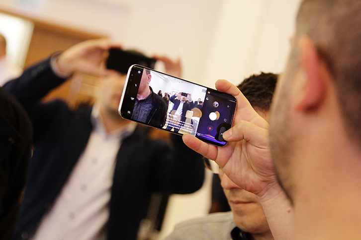 Shqipëri, Samsung prezanton Galaxy S8 dhe S8+, telefonat inteligjentë pa kufij