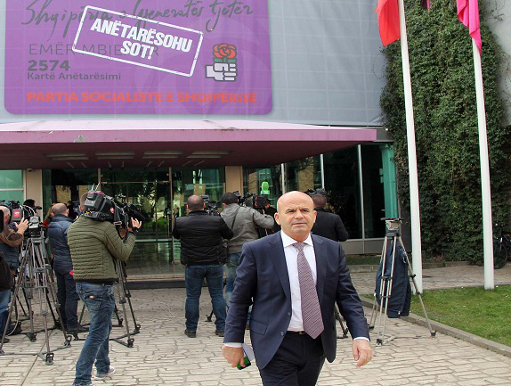 Durrës, deputeti i PS Sadri Abazi aksidentin një fëmijë me automjetin e tij