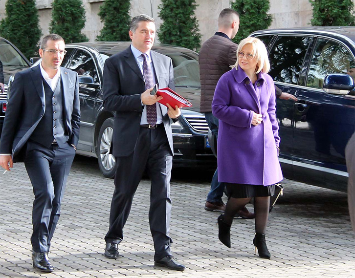 Bashkë me Saimir Tahirin, në prokurori sot edhe Lindita Nikolla