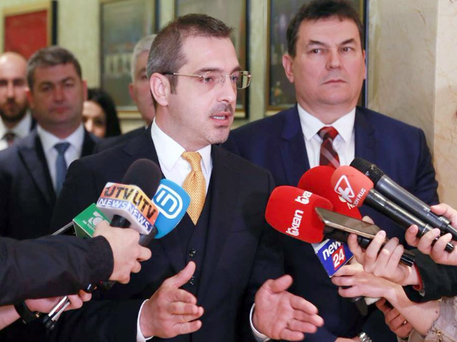 PAJISJA E PËRGJIMIT/ “Ngushtohet laku”, Saimir Tahiri bën avokatin e Haki Çakos për të mbrojtur veten