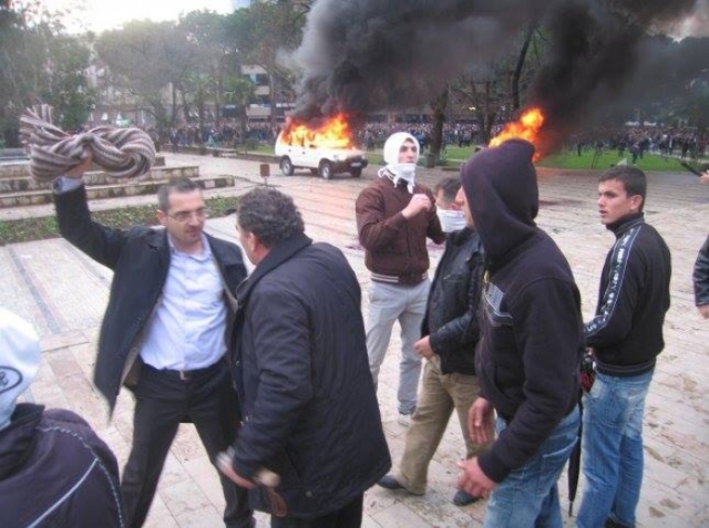 Saimir Tahiri kërkon falje për qëndrimin e qeverisë në gjyqin e 21 janarit