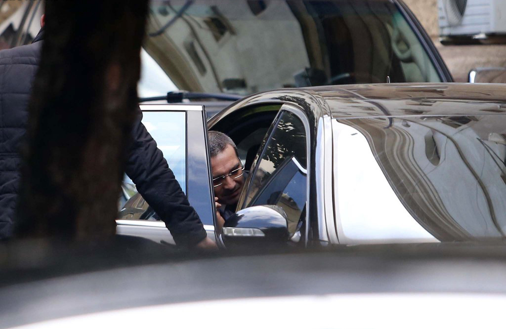 Përfundon takimi, a pati kritika nga ambasadorët e BE-së për ministrin Tahiri…?!