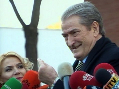 Berisha përshëndet i pari marrëveshjen: Fitore e opozitës