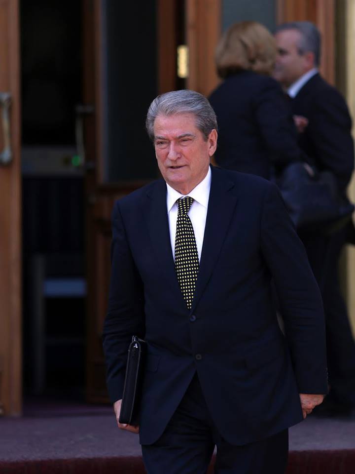 MINISTRIA E BRENDSHME/Berisha publikon listën e përgjimeve: Rama përgjoi Ilir Metën e ministrat e LSI