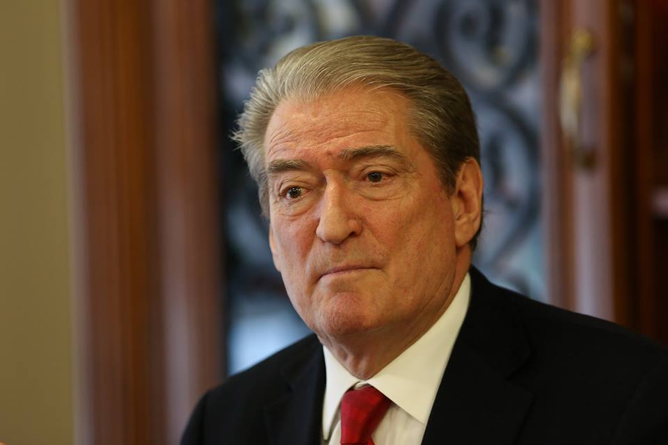 Sali Berisha, ngushëllim për humbjen e Andrea Stefanit