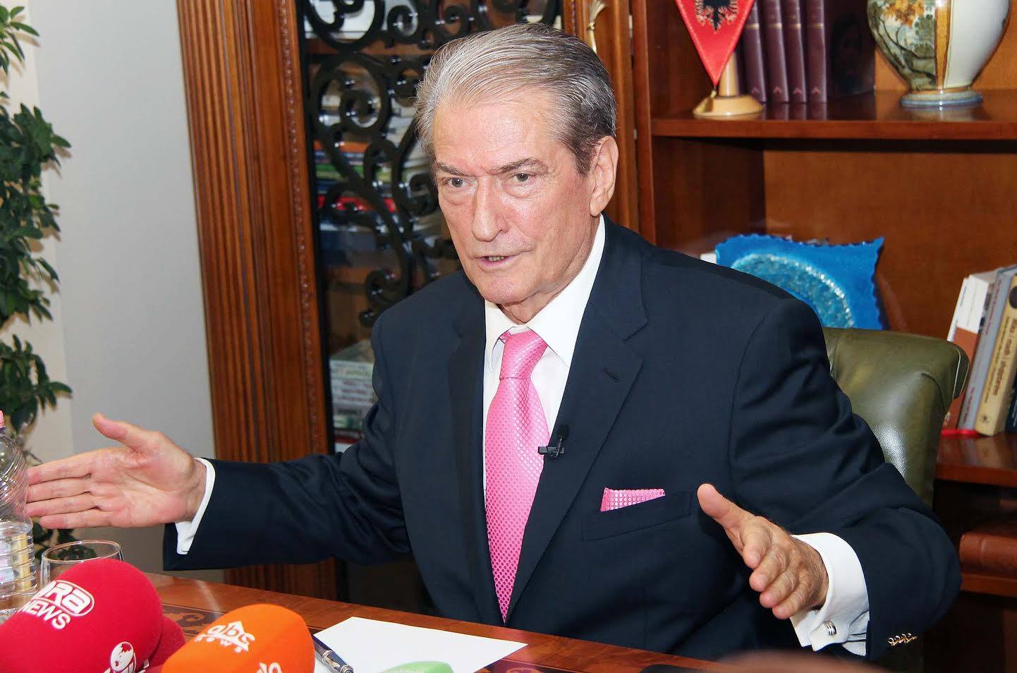 PROTESTA E PD/ Berisha: Ju zuri tmerri dhe paniku nga uragani qytetar